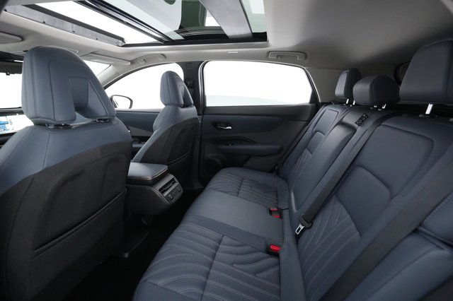2023 Nissan Ariya — photo 20 of 28