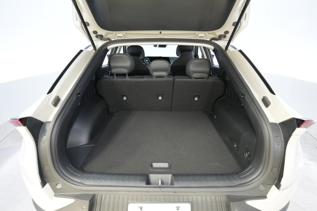2024 Kia EV6 — photo 6 of 24
