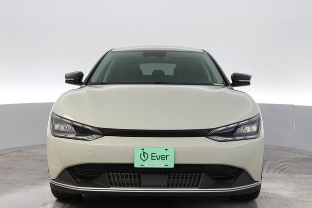 2024 Kia EV6 — photo 9 of 24