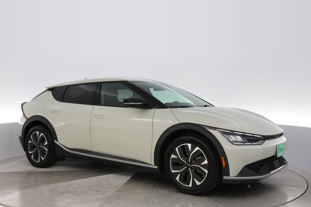 2024 Kia EV6 — photo 11 of 24