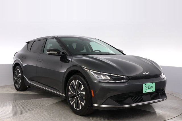 2024 Kia EV6 — photo 10 of 24