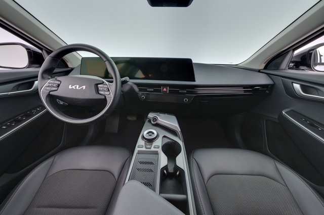 2024 Kia EV6 — photo 21 of 24