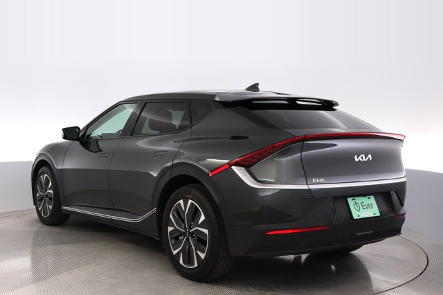 2024 Kia EV6 — photo 13 of 24