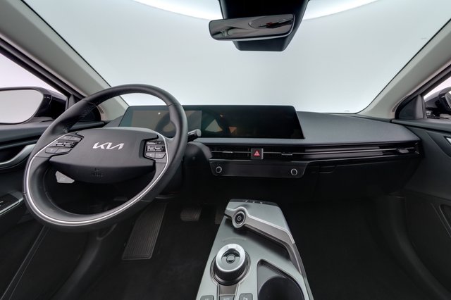 2024 Kia EV6 — photo 21 of 24