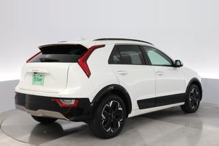 2024 Kia Niro EV — photo 2 of 24