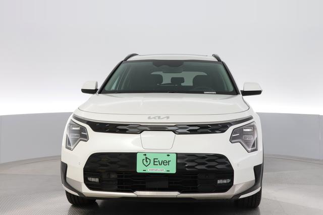 2024 Kia Niro EV — photo 9 of 24