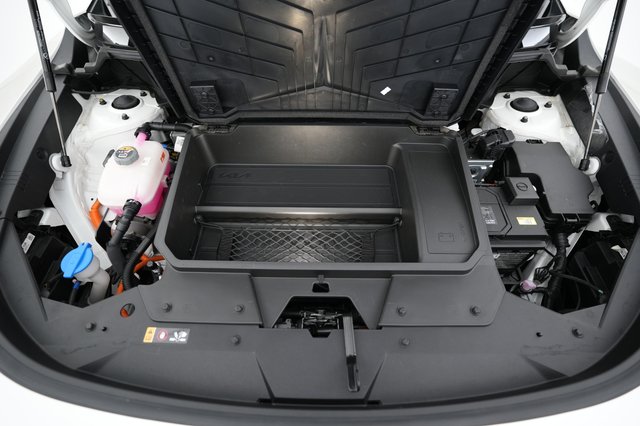 2024 Kia Niro EV — photo 23 of 24