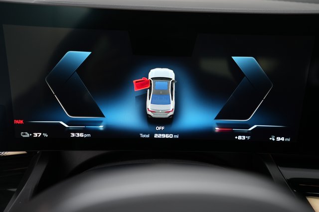 2024 BMW i5 — photo 5 of 23