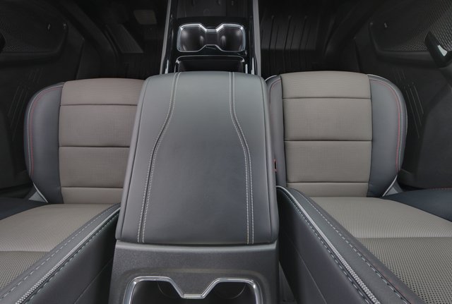 2026 Chevrolet Silverado EV — photo 16 of 18