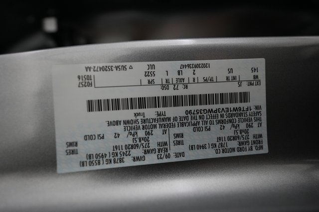 2023 Ford F-150 Lightning — photo 17 of 17