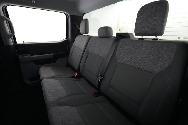 2023 Ford F-150 Lightning — photo 13 of 17