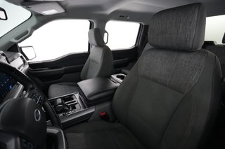 2023 Ford F-150 Lightning — photo 3 of 21