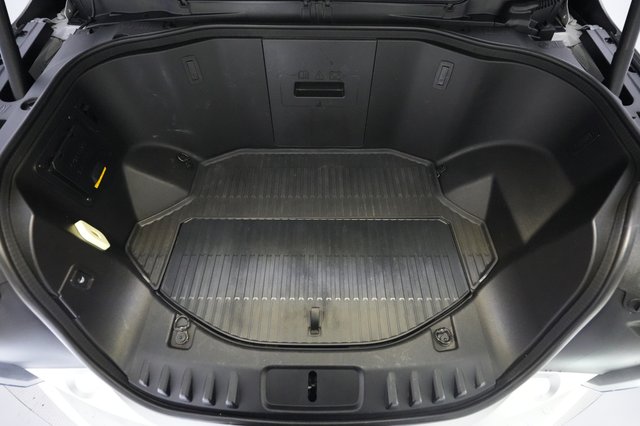 2023 Ford F-150 Lightning — photo 14 of 17