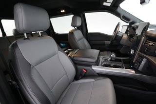 2023 Ford F-150 Lightning — photo 12 of 18
