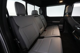 2023 Ford F-150 Lightning — photo 4 of 18