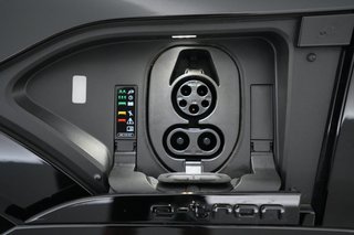 2024 Audi Q8 e-tron — photo 8 of 24