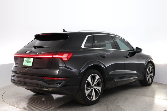 2024 Audi Q8 e-tron — photo 2 of 24