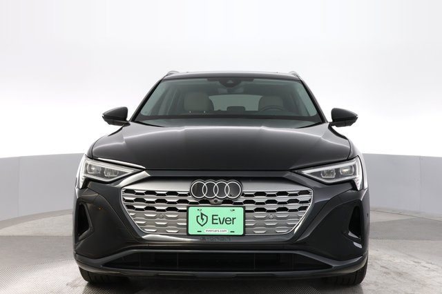 2024 Audi Q8 e-tron — photo 9 of 24