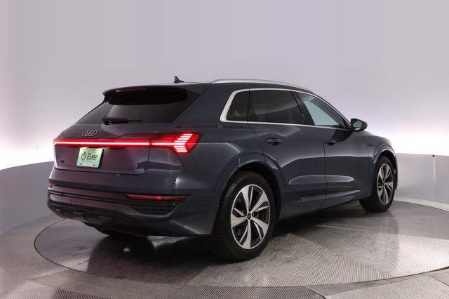 2024 Audi Q8 e-tron — photo 2 of 26
