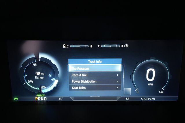 2023 Ford F-150 Lightning — photo 5 of 23