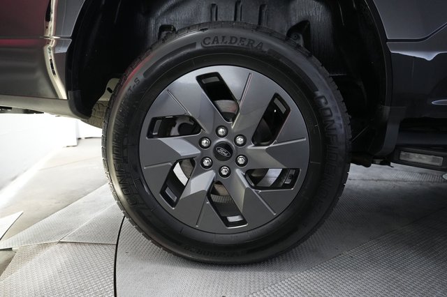 2023 Ford F-150 Lightning — photo 11 of 23