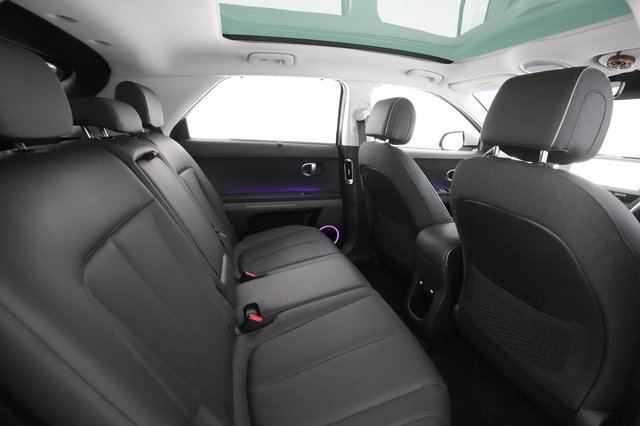 2023 Hyundai IONIQ 5 — photo 4 of 28