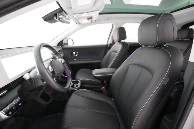 2023 Hyundai IONIQ 5 — photo 19 of 28