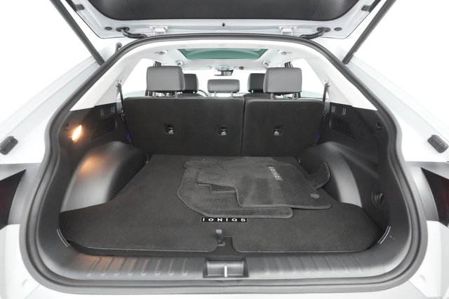 2023 Hyundai IONIQ 5 — photo 23 of 28