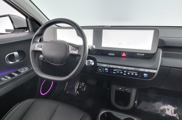 2023 Hyundai IONIQ 5 — photo 3 of 28