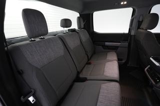 2023 Ford F-150 Lightning — photo 4 of 20