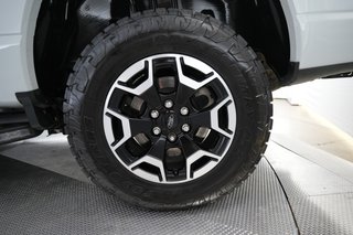 2023 Ford F-150 Lightning — photo 7 of 20