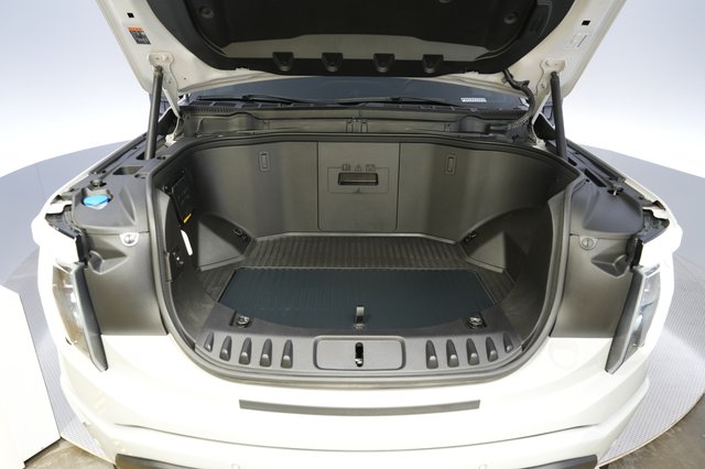 2023 Ford F-150 Lightning — photo 17 of 20