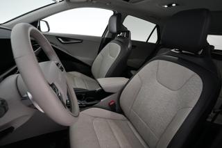 2023 Kia Niro EV — photo 3 of 27