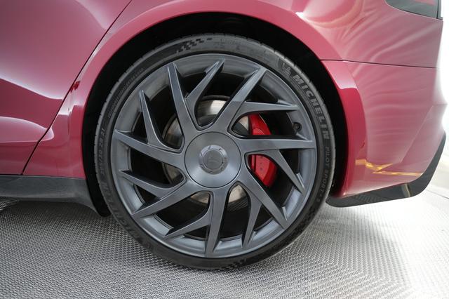 2026 Tesla Model S — photo 7 of 24
