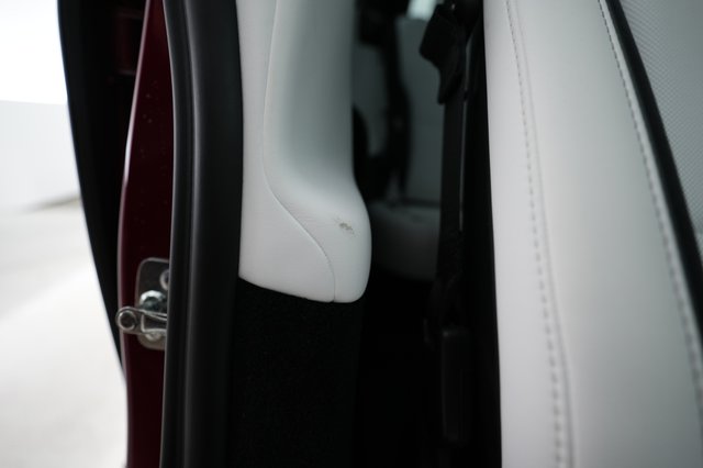 2026 Tesla Model S — photo 23 of 24
