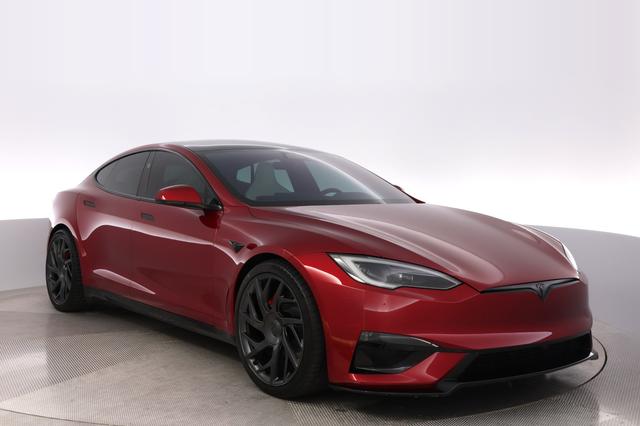 2026 Tesla Model S — photo 10 of 24