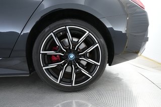 2023 BMW i4 — photo 7 of 23