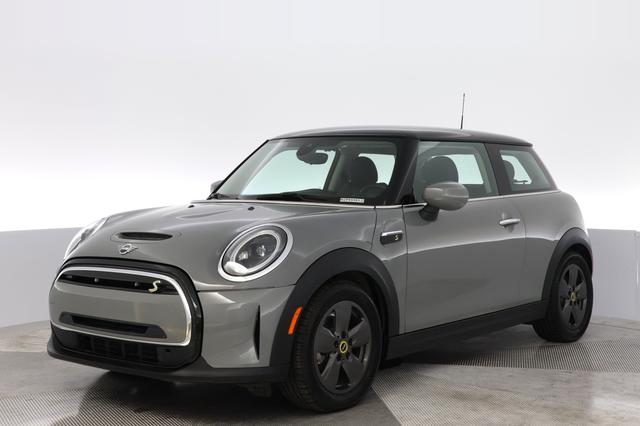 2022 MINI Cooper SE — VIN WMW13DJ03N2P85981