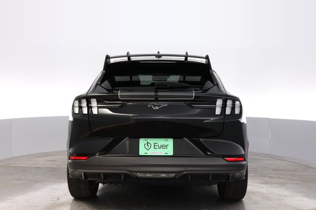 2024 Ford Mustang Mach-E — photo 12 of 24