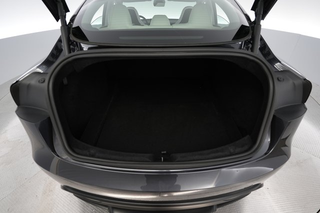 2024 Tesla Model 3 — photo 6 of 26