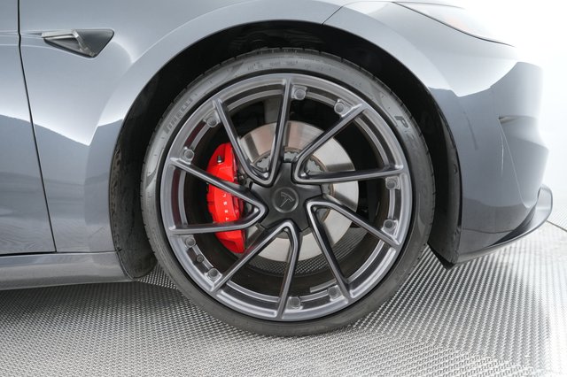 2024 Tesla Model 3 — photo 15 of 26