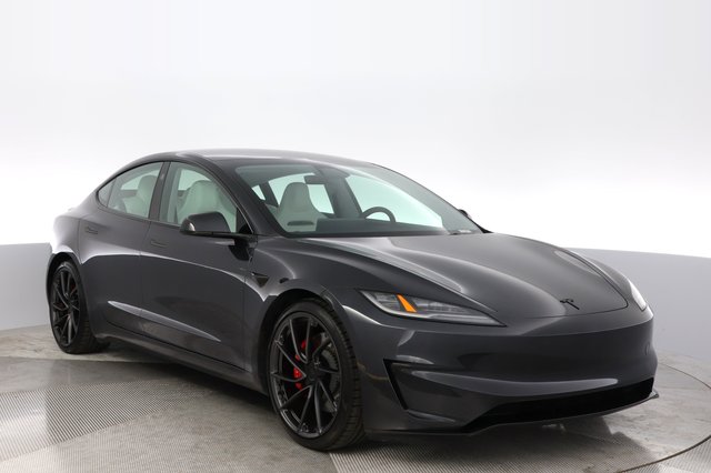 2024 Tesla Model 3 — photo 10 of 26