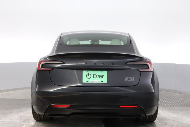 2024 Tesla Model 3 — photo 12 of 26