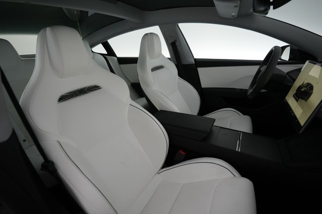 2024 Tesla Model 3 — photo 18 of 26