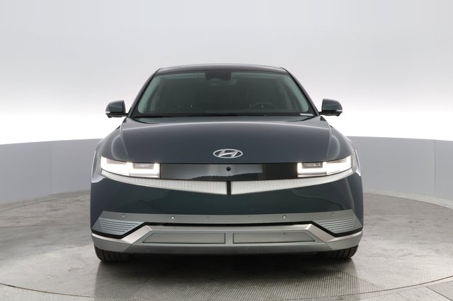 2023 Hyundai IONIQ 5 — photo 7 of 29