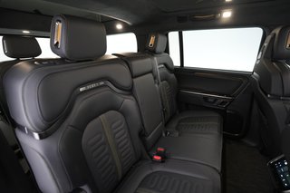 2024 Rivian R1S — photo 4 of 25