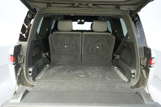 2024 Rivian R1S — photo 6 of 25