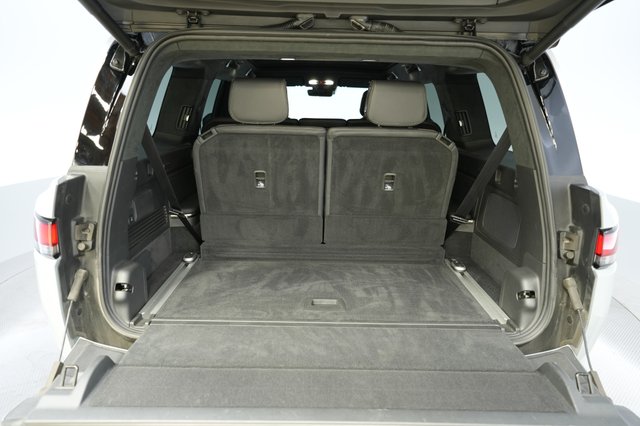2024 Rivian R1S — photo 6 of 25