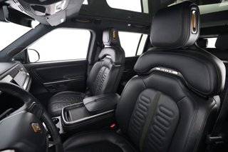 2024 Rivian R1S — photo 3 of 24