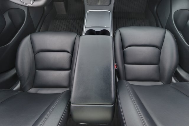 2021 Tesla Model 3 — photo 22 of 24